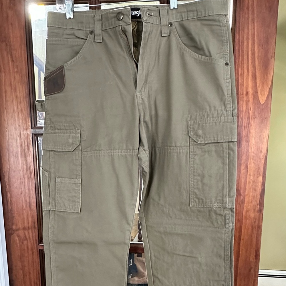 Wrangler Men's Olive Cargo Pants